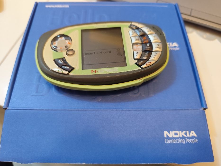 Смартфон Nokia N-Gage QD