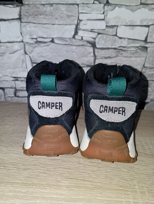 Непромокаеми спортни обувки Camper