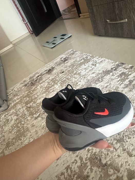 Nike air max 270 GO