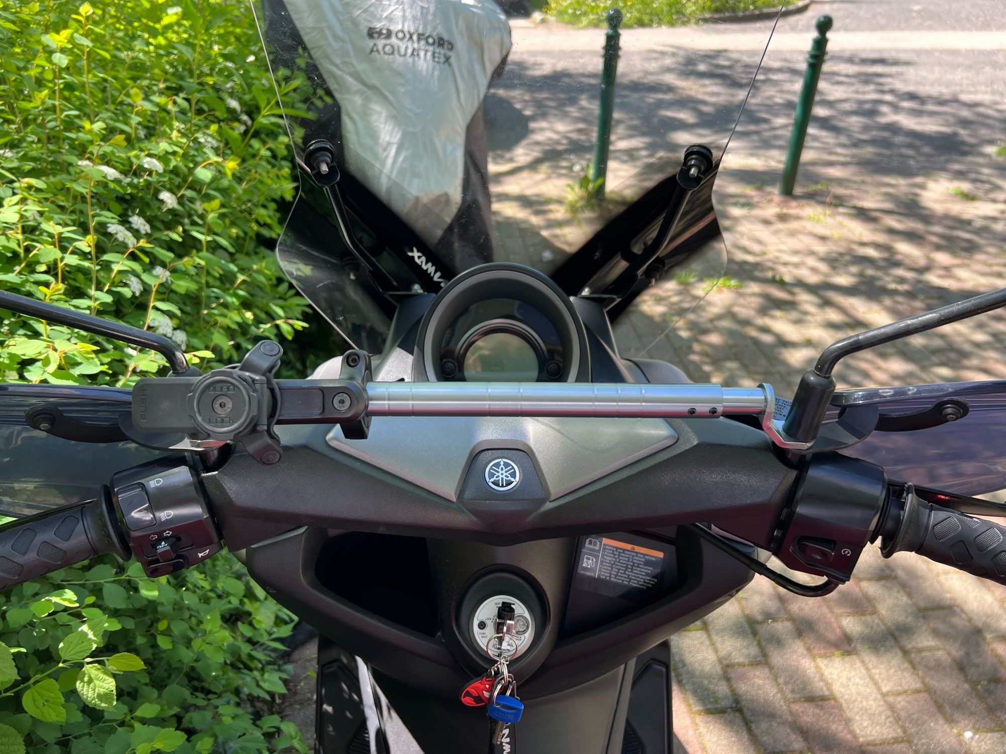 QuadLock Fork Stem Pro, Handlebar mount Pro стойка за телефон за мотор
