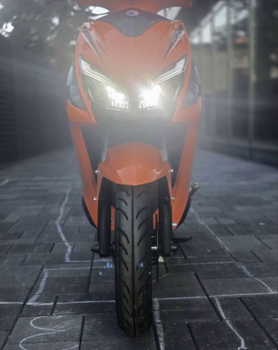 Vand scuter  revo50