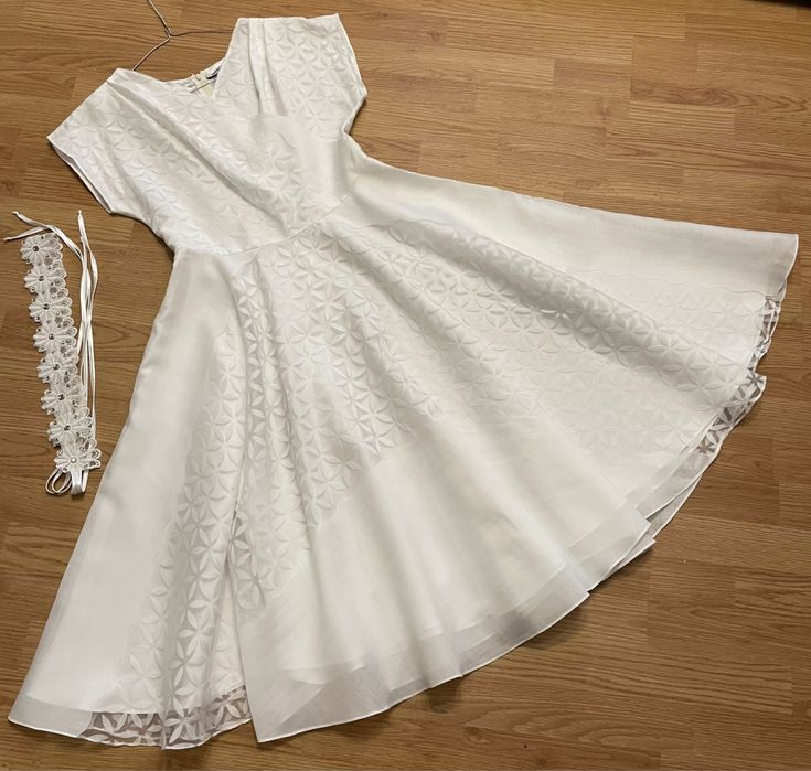 Rochie alba eleganta cununie