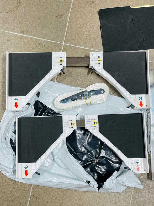 Suport de conectare pentru mașină de spălat și uscător NIUXX (46-66cm)