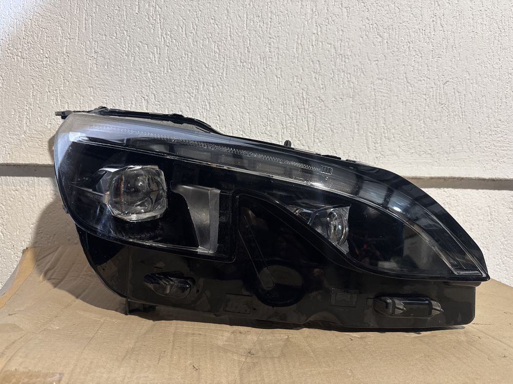 Far Dreapta Full Led Peugeot 3008 / 5008