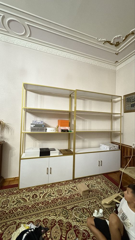 Стелажи для магазина