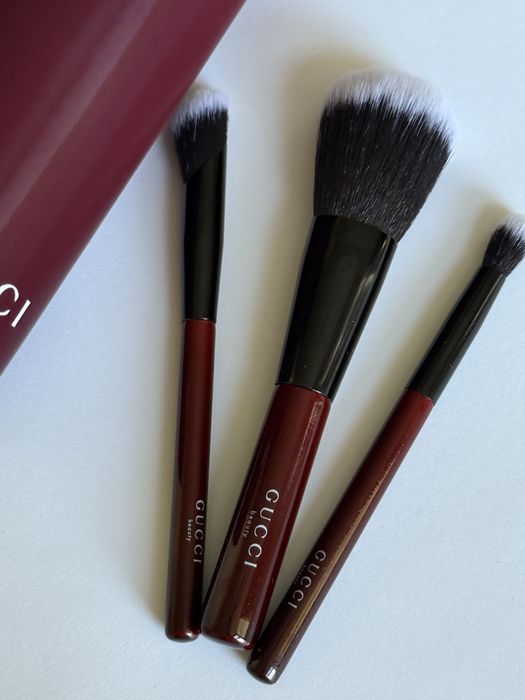 Четки за грим Gucci