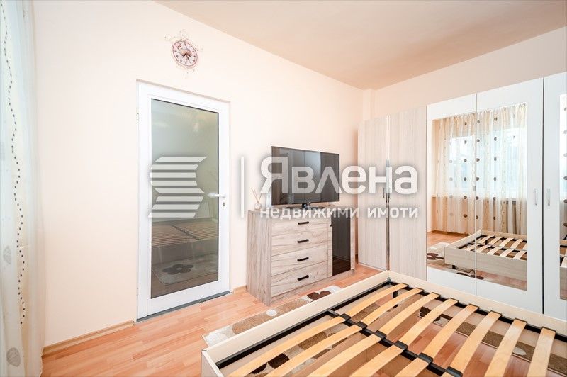 Продава се Тристаен апартамент в София, Изток - 112 кв.м за 2947 €/кв.м - Снимка #8