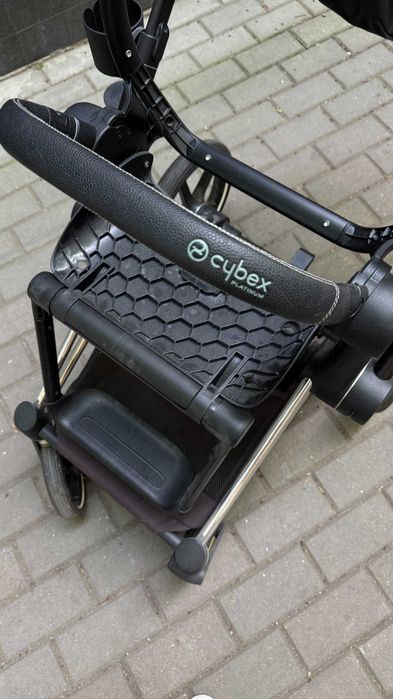 Шаси Cybex Priam 3 с основа за седалка