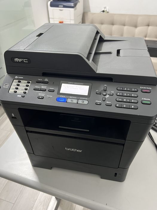 Imprimanta/multifunctional Brother MFC-8520DN duplex/retea