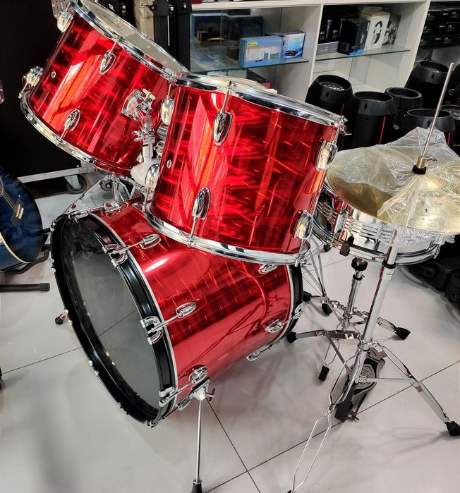 Ударная установка ( Барабаны)