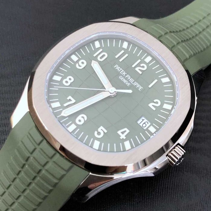 Patek Philippe Aquanaut 5168G-010 Дата