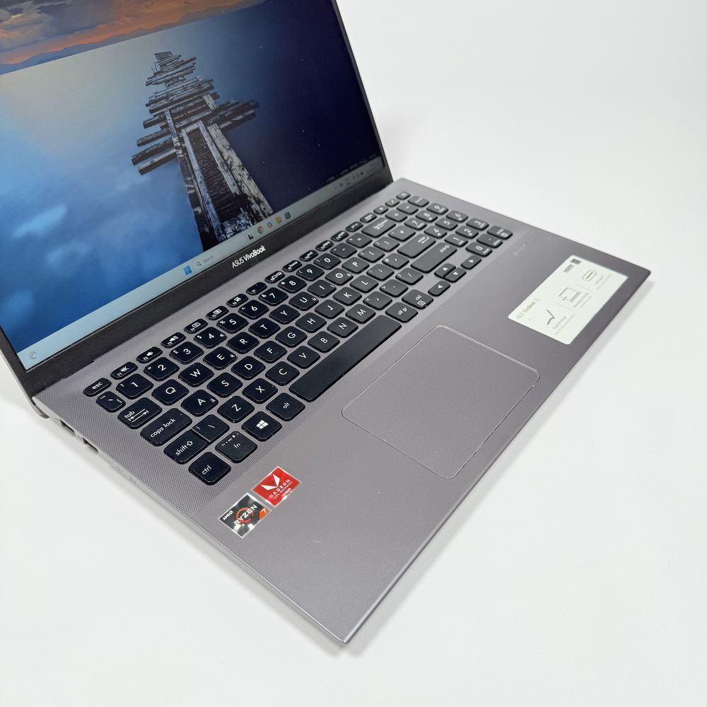ASUS VivoBook 15 FHD/Ryzen 7 3700U/8GB DDR4/512GB NVMe/AMD Vega 10