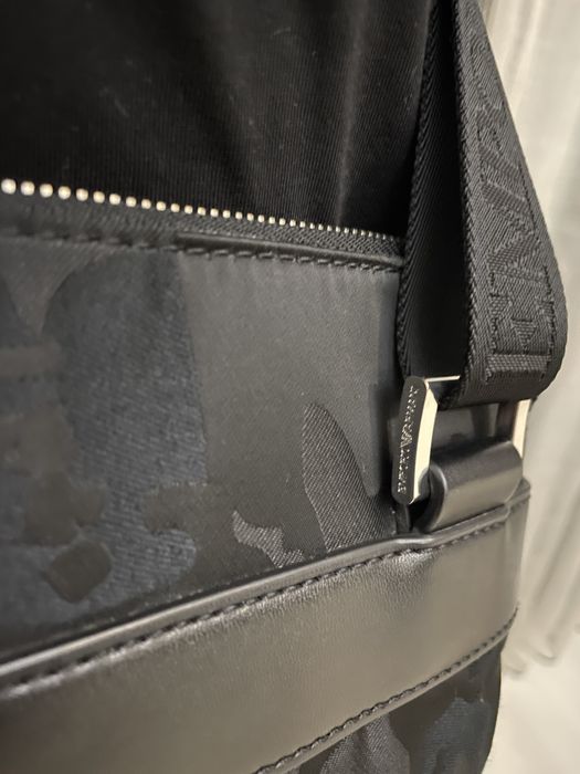 Emporio Armani мъжка чанта