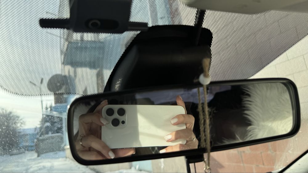 Продам 15 iphone pro max