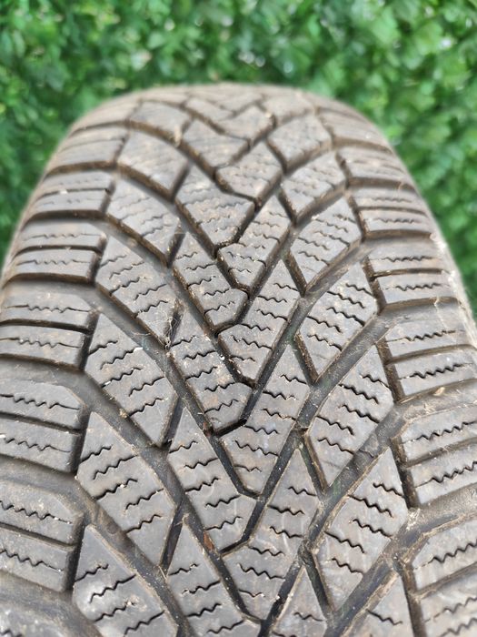 Continental 195/65/15 4 бр зимни гуми