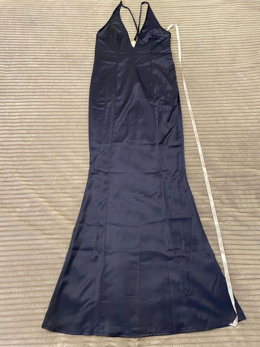 Нова официална рокля