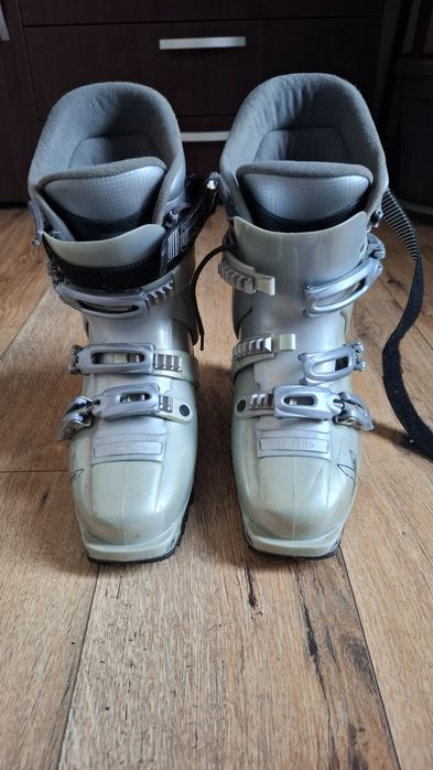 Clapari schi tura Silveretta