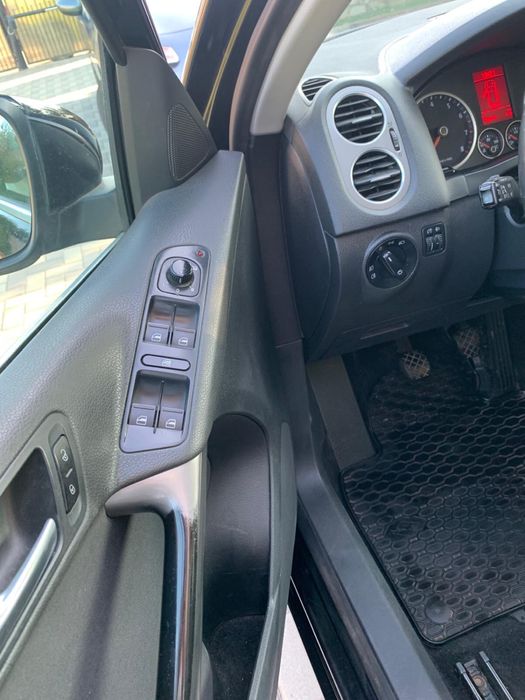 Vand Tiguan 2.0 TSI , 170CP, an 2008 ,4x4, 176 000 km , Panoramic