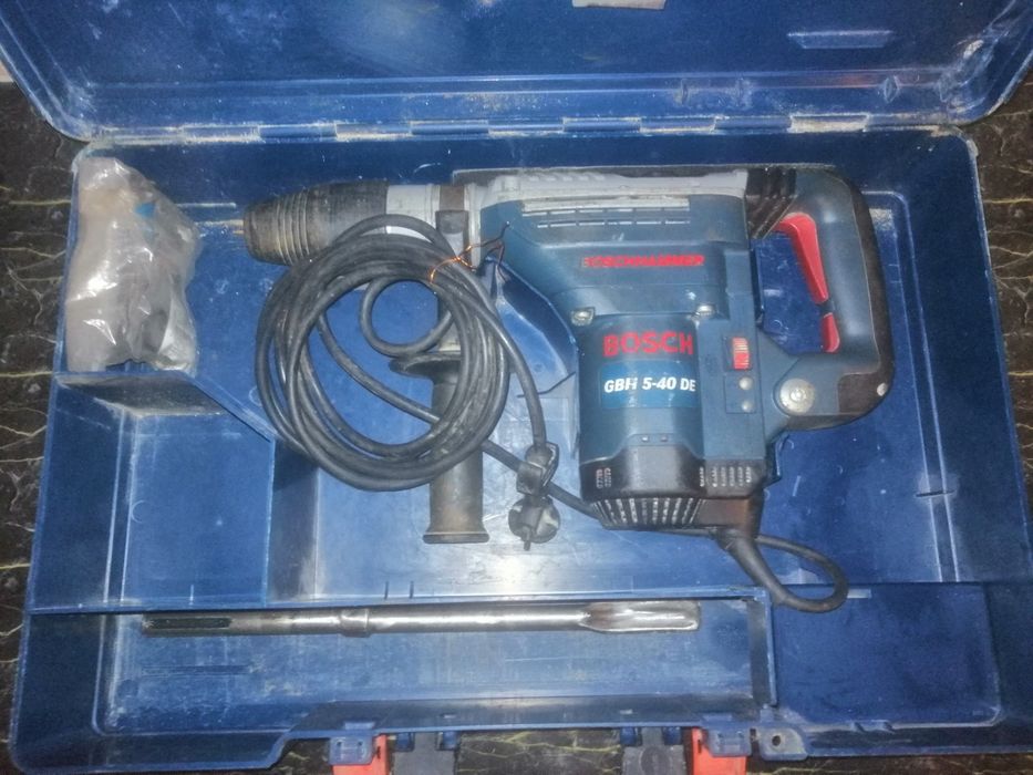 Scule profesionale Bosch, Erbauer, Dewalt