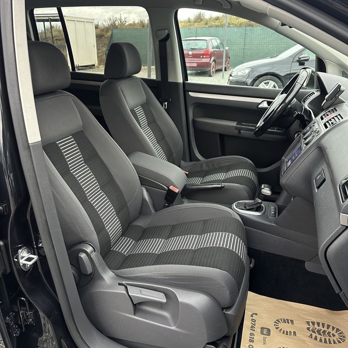 Vw Touran United 7 locuri 1.9 Tdi DSG RATE/TRANSPORT/NUMERE ROSII
