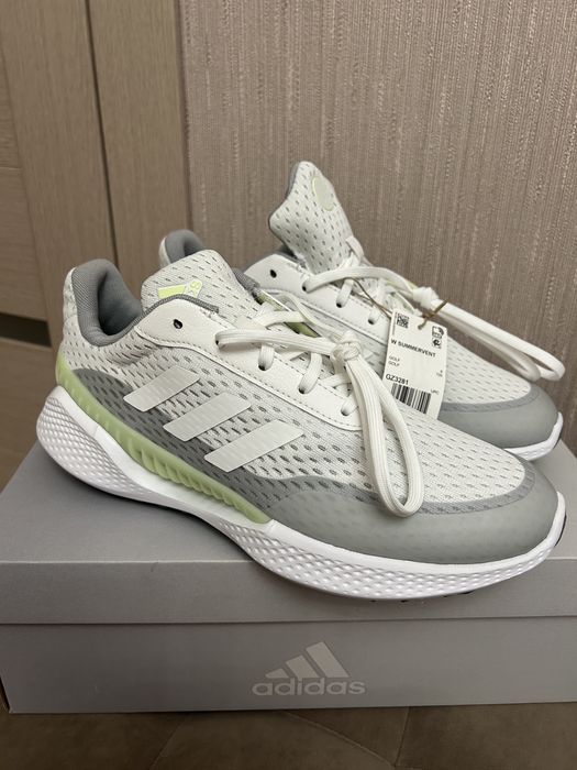 Продам кроссовки Adidas унисекс, 100% оригинал