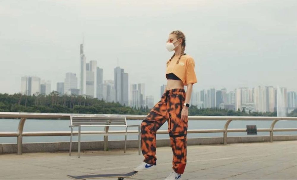 Носимый очиститель воздуха LG