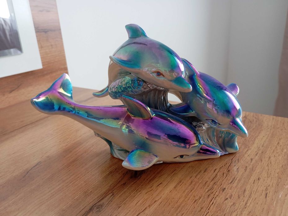 Фарфоровая статуэтка "Дельфины"