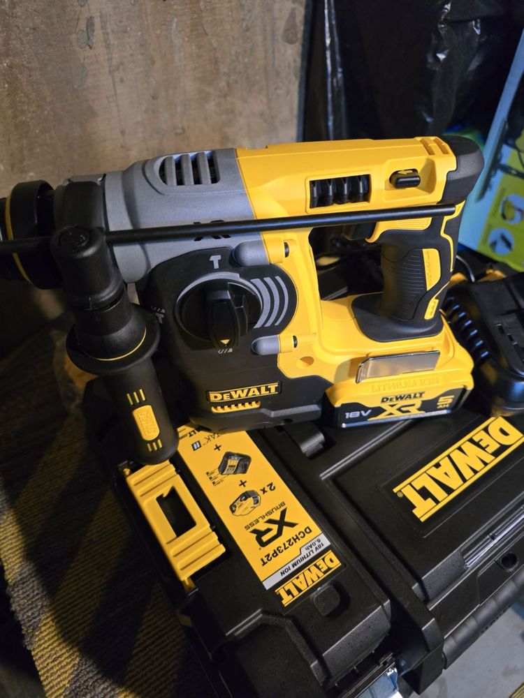 Перфоратор DeWALT НЕизползван
