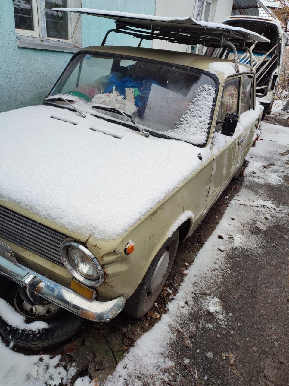 Топор -колун советский