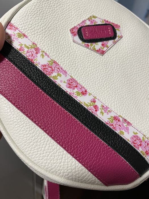 Нова Дамска чанта/раница естествена кожа