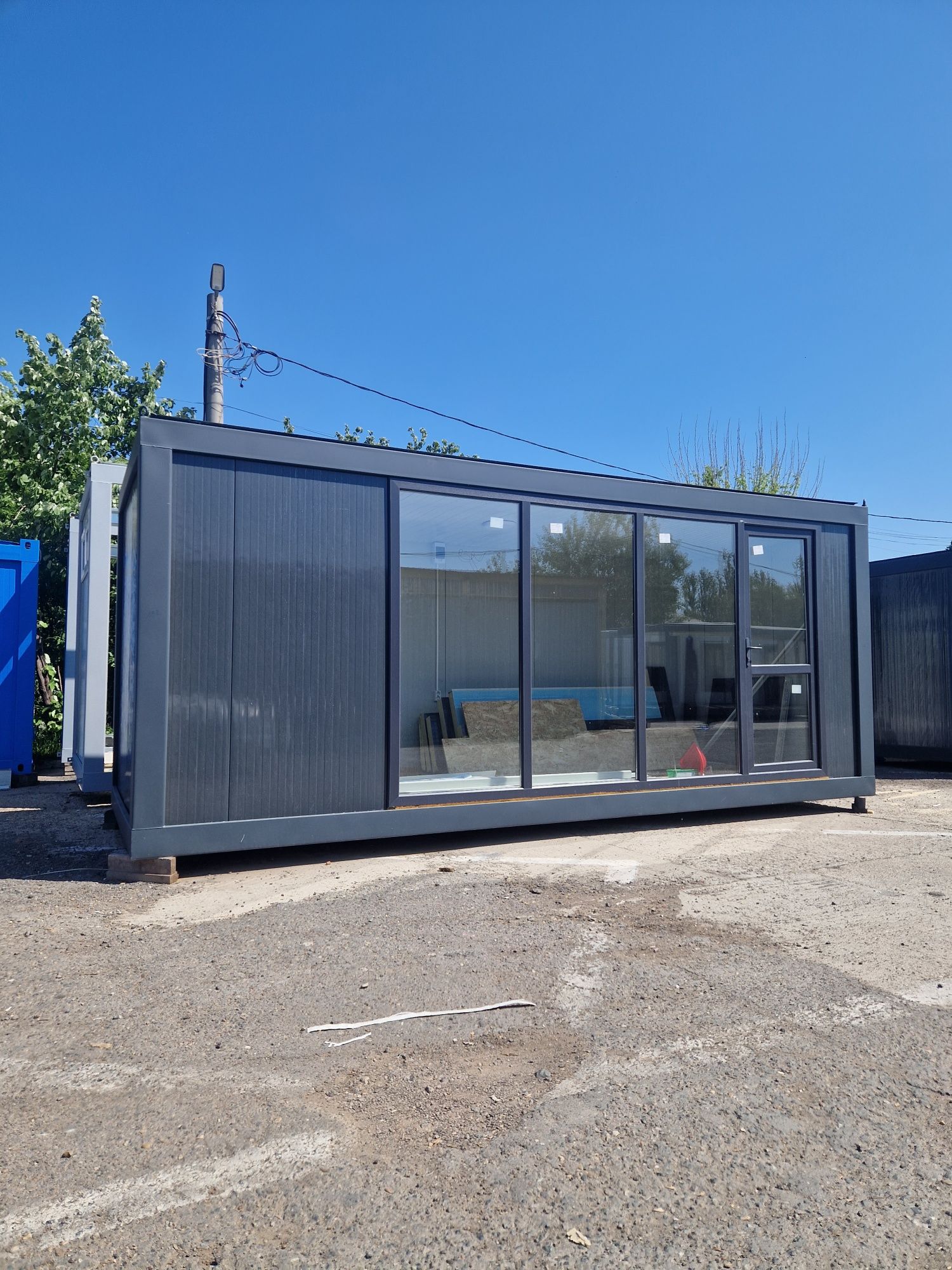Vând Containere Modulare tip birou vitrina sanitare Magazine Fast-food