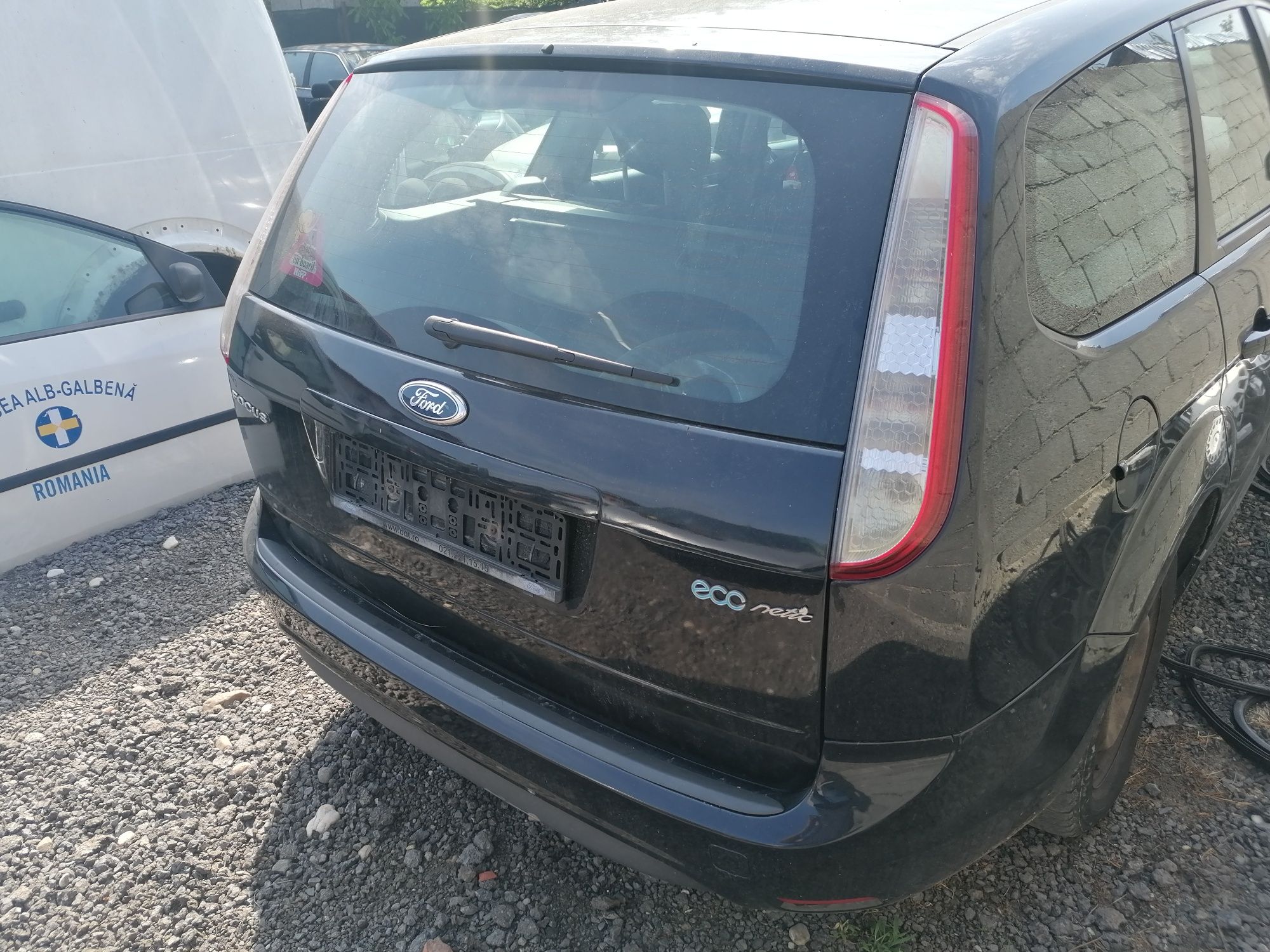 Haion usa bara bara spate Ford Focus, break facelift