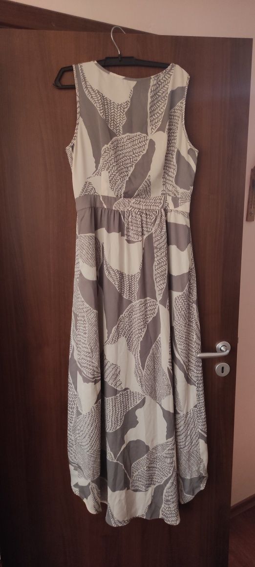 Ефирна рокля ESPRIT
