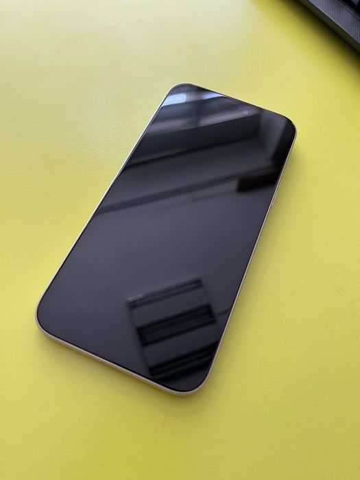 iPhone 15 Plus 128GB с 1 година гаранция