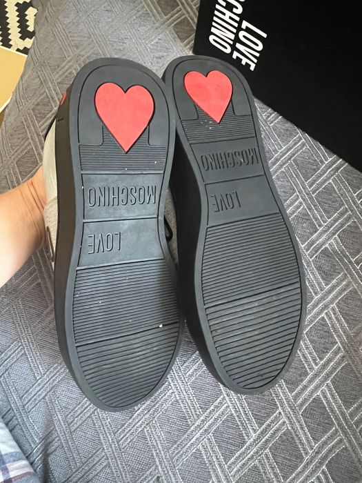 Love Moschino обувки