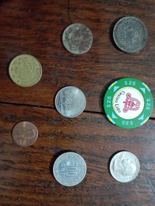 Monede vechi de colecție