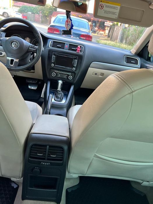 VW Jetta 2.0 TSI DSG Highline, 210 cai, automata, origine România