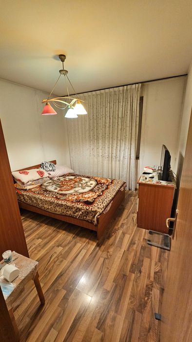 Apartament 4 camere pretabil birou, etaj 1