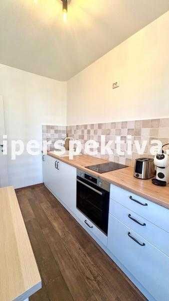 Продава се Тристаен апартамент в Пловдив, Център - 110 кв.м за 2968 €/кв.м - Снимка #3