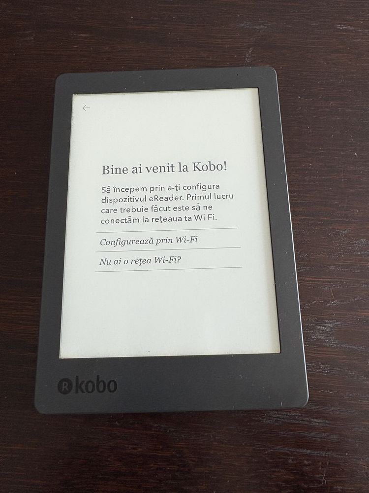 Amazon Kindle PaperWhite 6 si 7 Kobo Aura