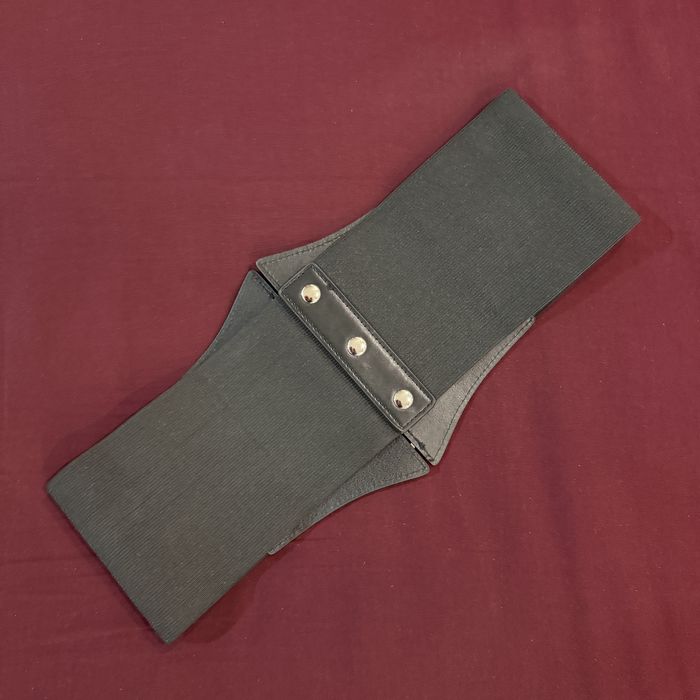 Корсет черный хорошего качества