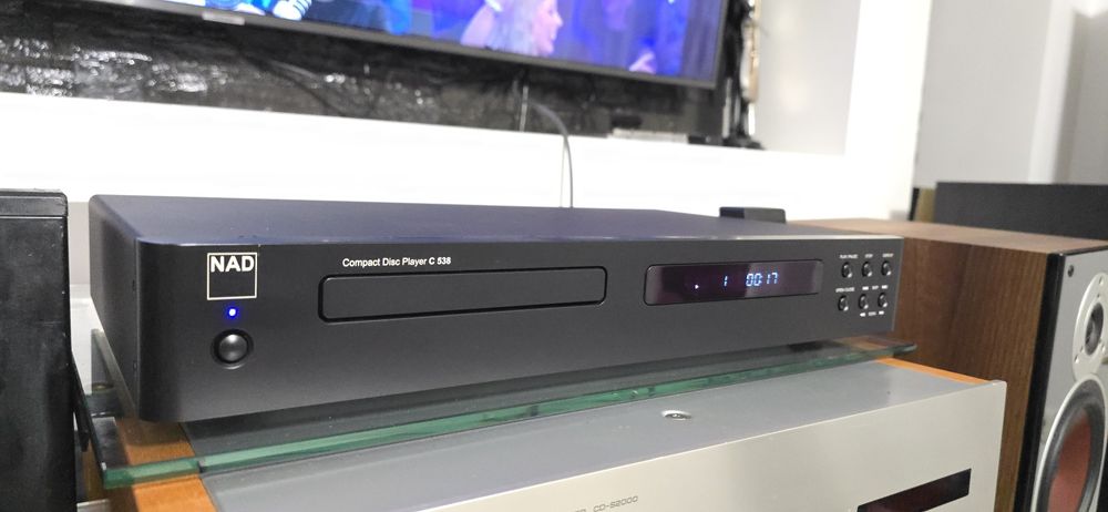 Cd player Nad C538 model nou 1500 ron in magazine