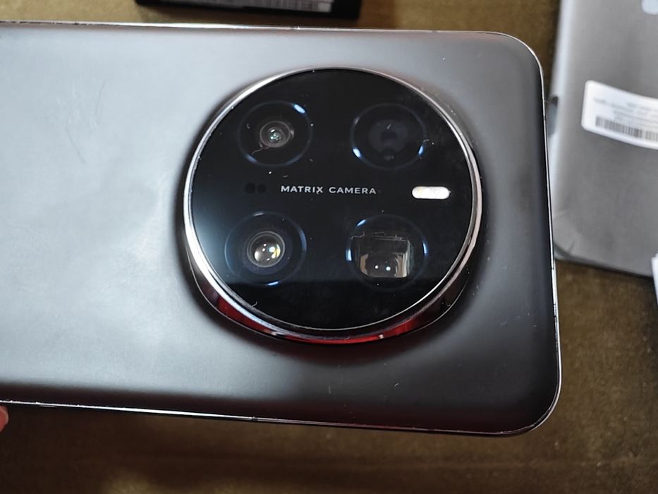 Honor Magic 7Pro 12/512Gb с гаранция
