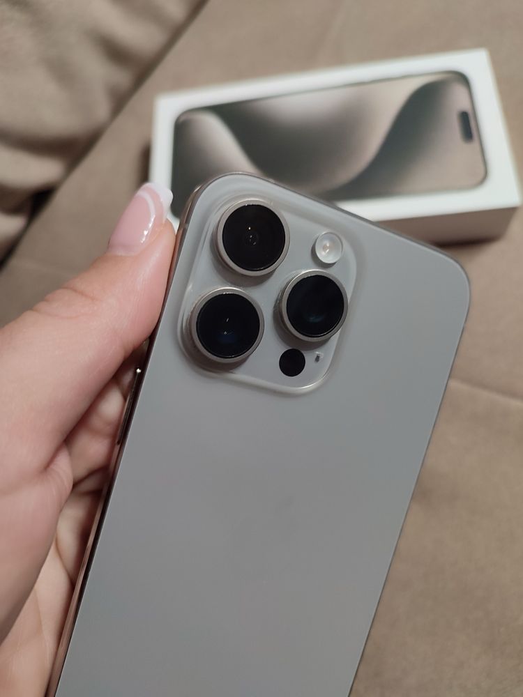 iPhone 15 Pro Max 256 GB