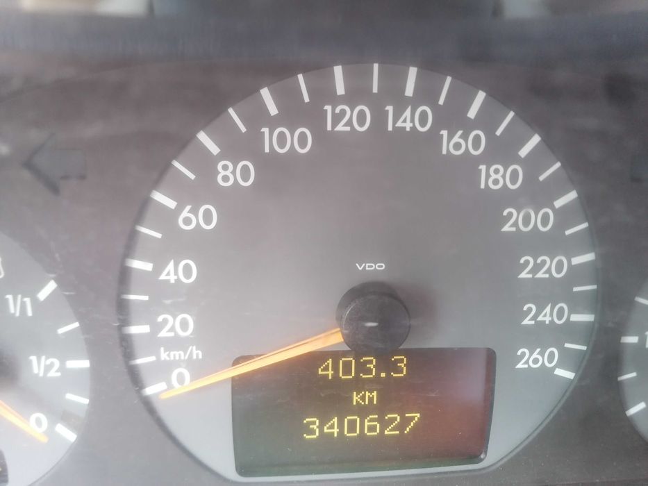 Mercedes  CLK  200  Kompressor   2002   {GAS}  Avantgarde Transmission