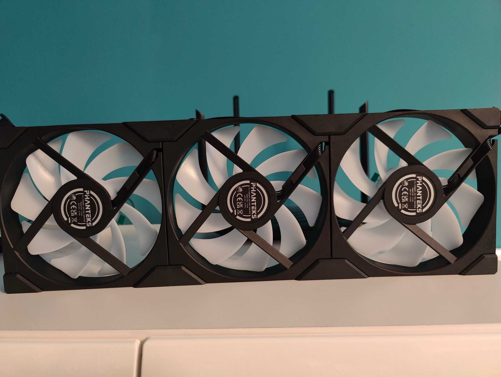 Ventilatoare PHANTEKS M25 Gen2 PWM D-RGB 140mm | PH-F140M25_G2_DBK01