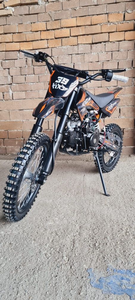 Cross KXD PRO Germany Hawk 125cc 4 timpi E-Start Nou adus din Germania