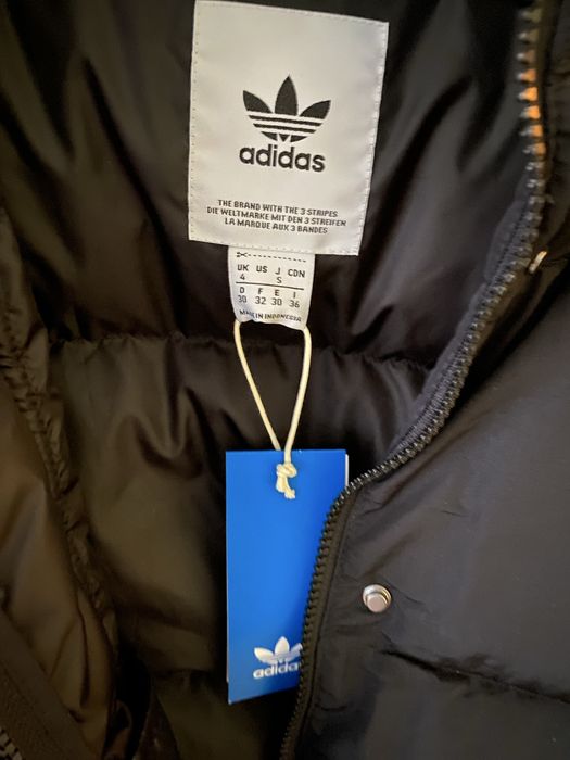 Оригинално ново зимно дамско яке Adidas S/М