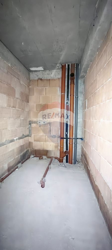Тристаен апартамент за продажба, кв.Погреби, ЙГ