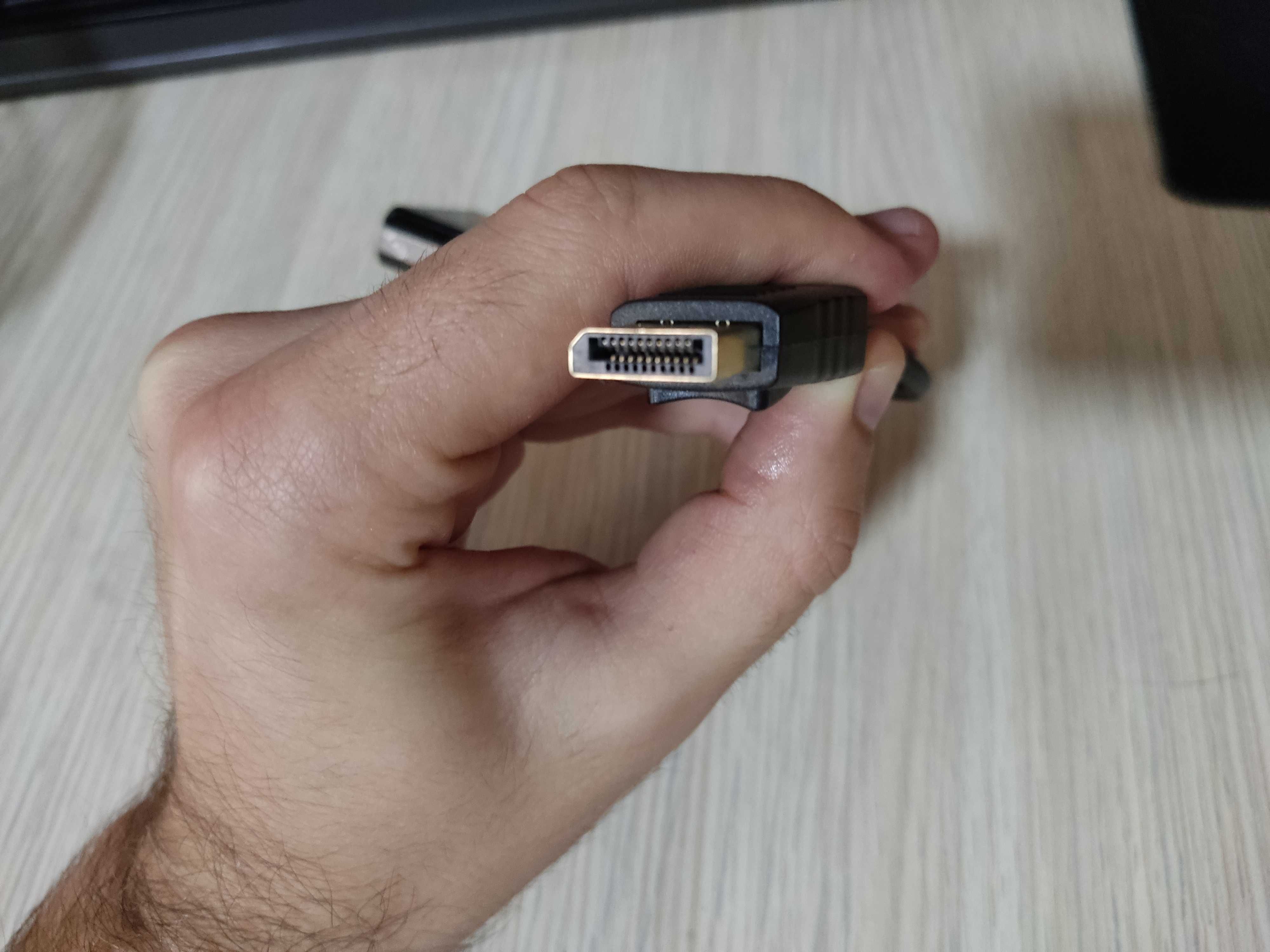 Продам качественный переходник HDMI - Display Port